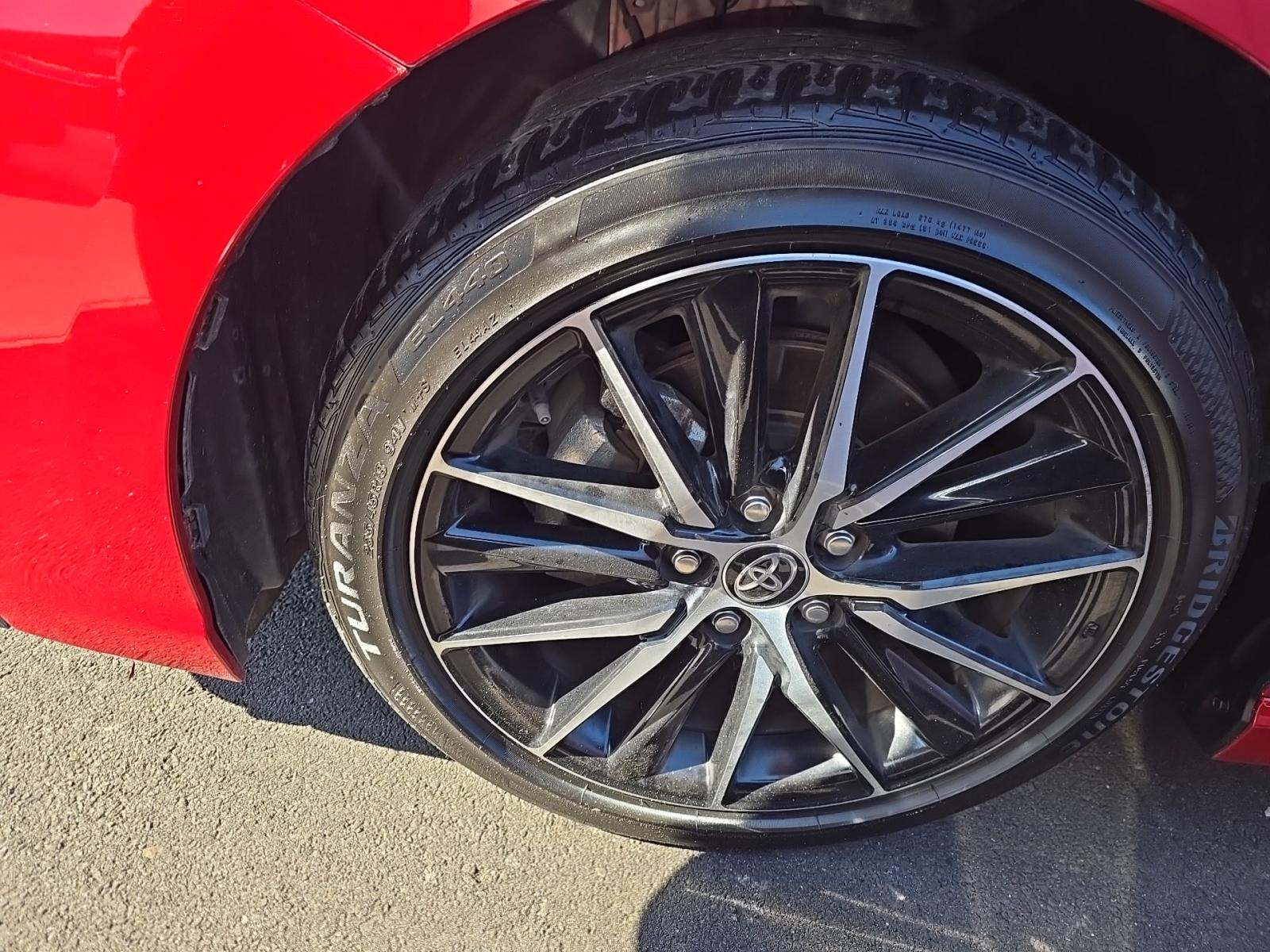 2024 Toyota Camry SE FWD