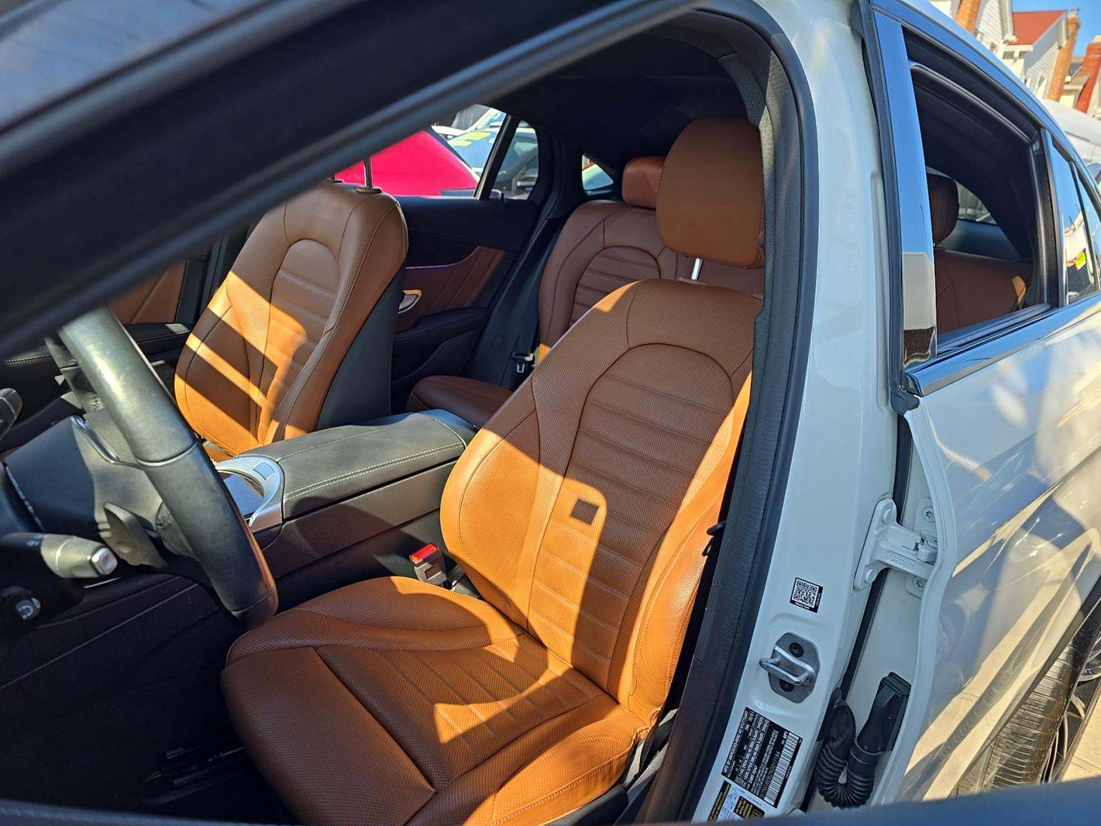 2022 Mercedes-Benz GLC GLC 300 AWD