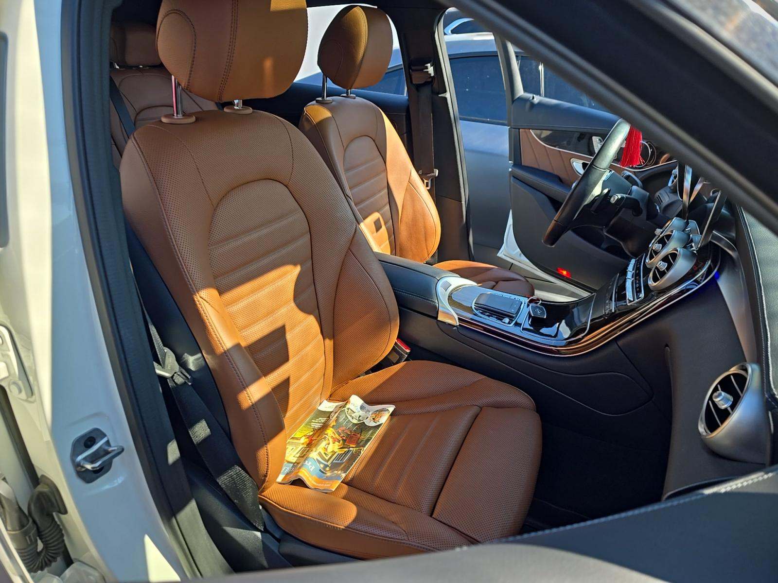 2022 Mercedes-Benz GLC GLC 300 AWD