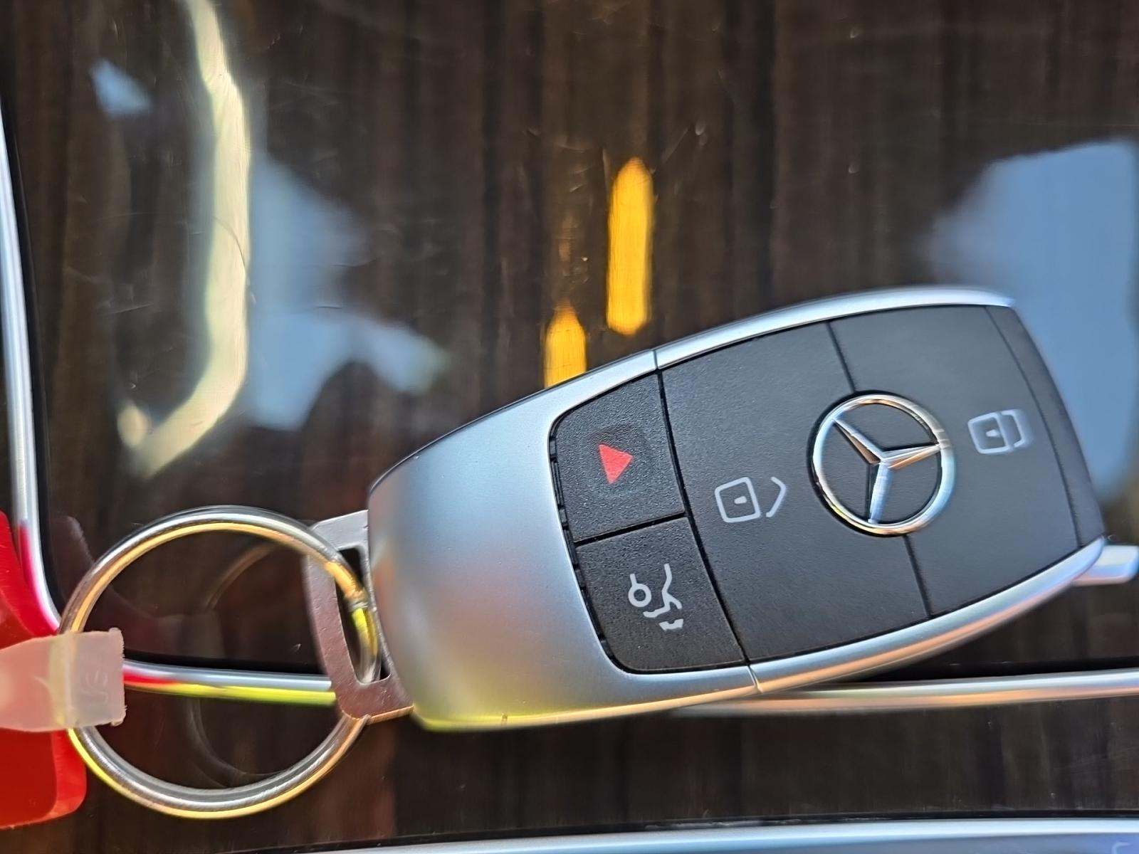 2022 Mercedes-Benz GLC GLC 300 AWD