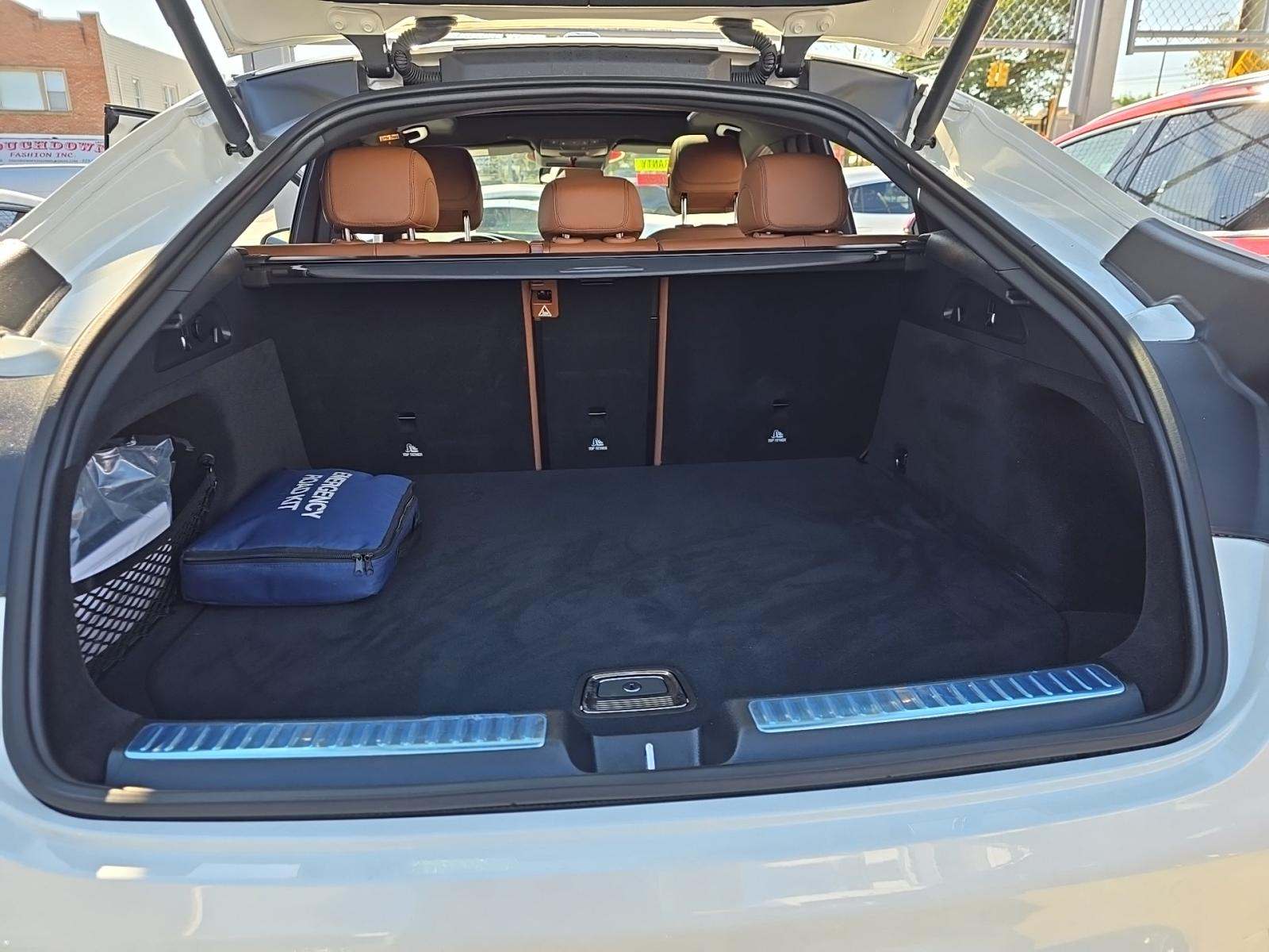 2022 Mercedes-Benz GLC GLC 300 AWD