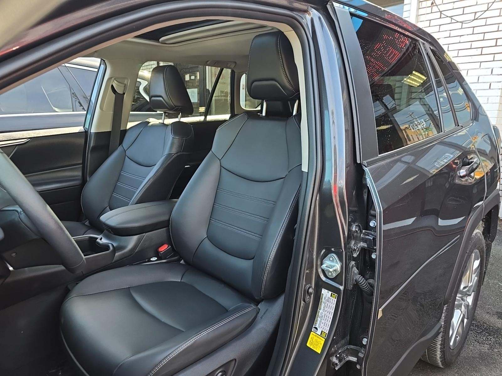 2024 Toyota RAV4 XLE Premium AWD