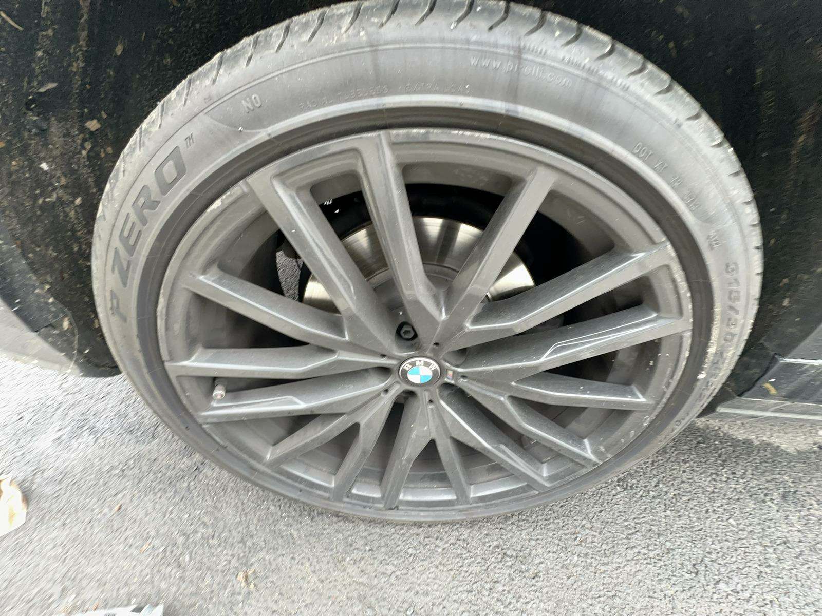 2021 BMW X6 M50i AWD