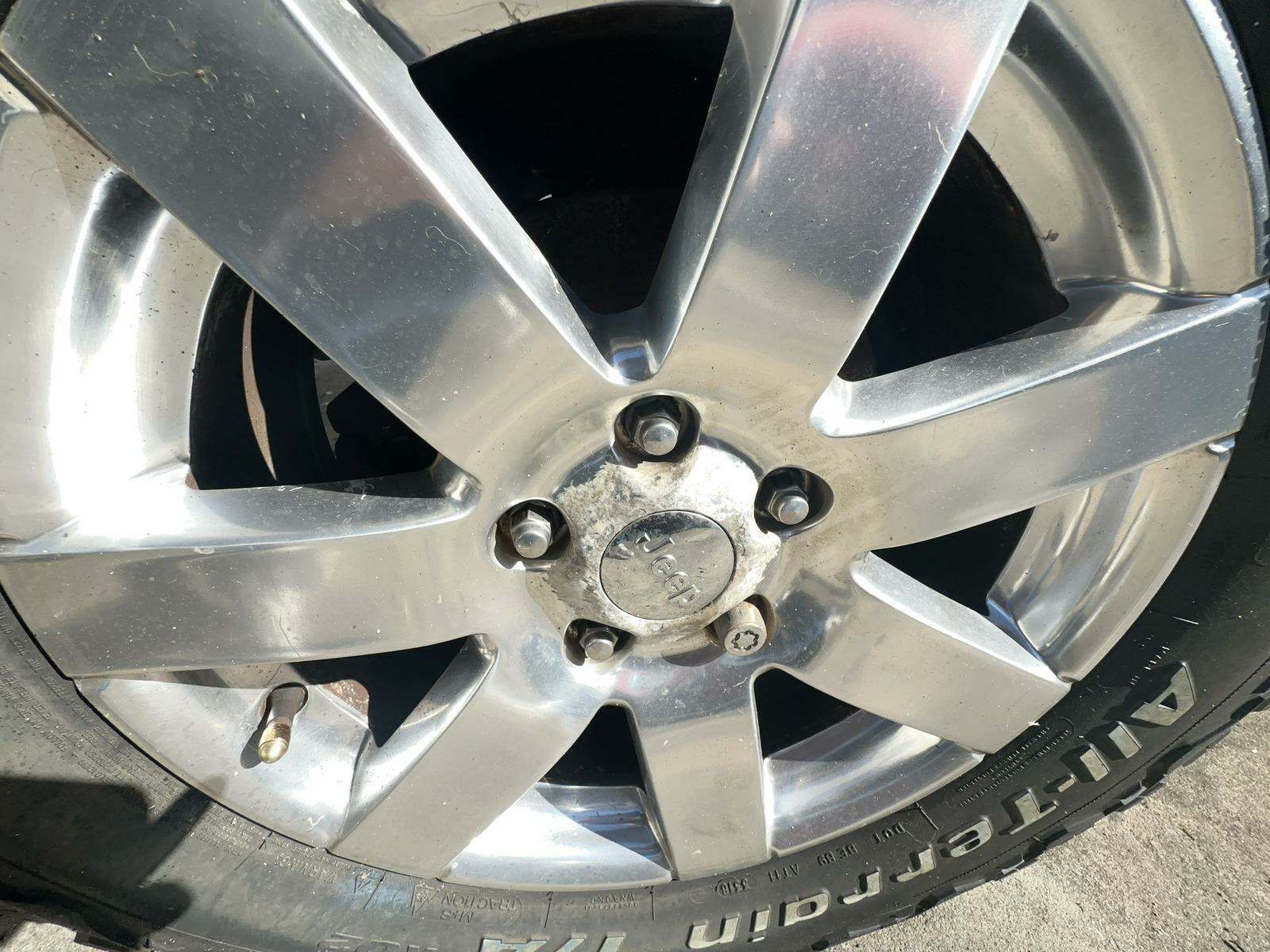 2013 Jeep Wrangler 4D SUV SAHARA AWD