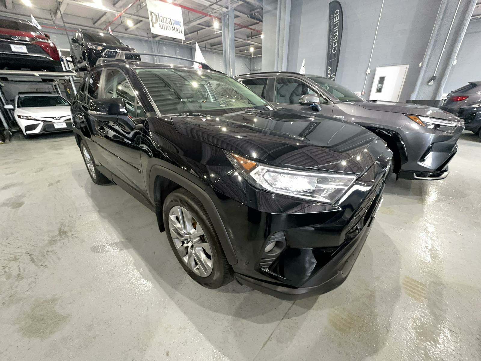 2020 Toyota RAV4 XLE Premium AWD