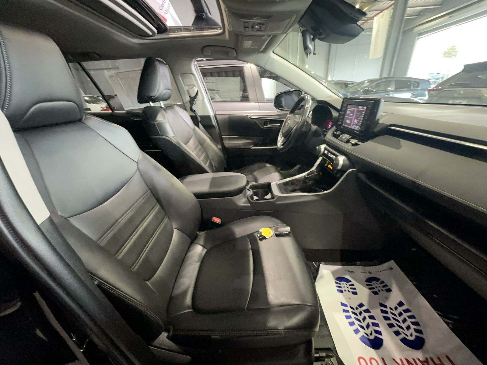 2020 Toyota RAV4 XLE Premium AWD