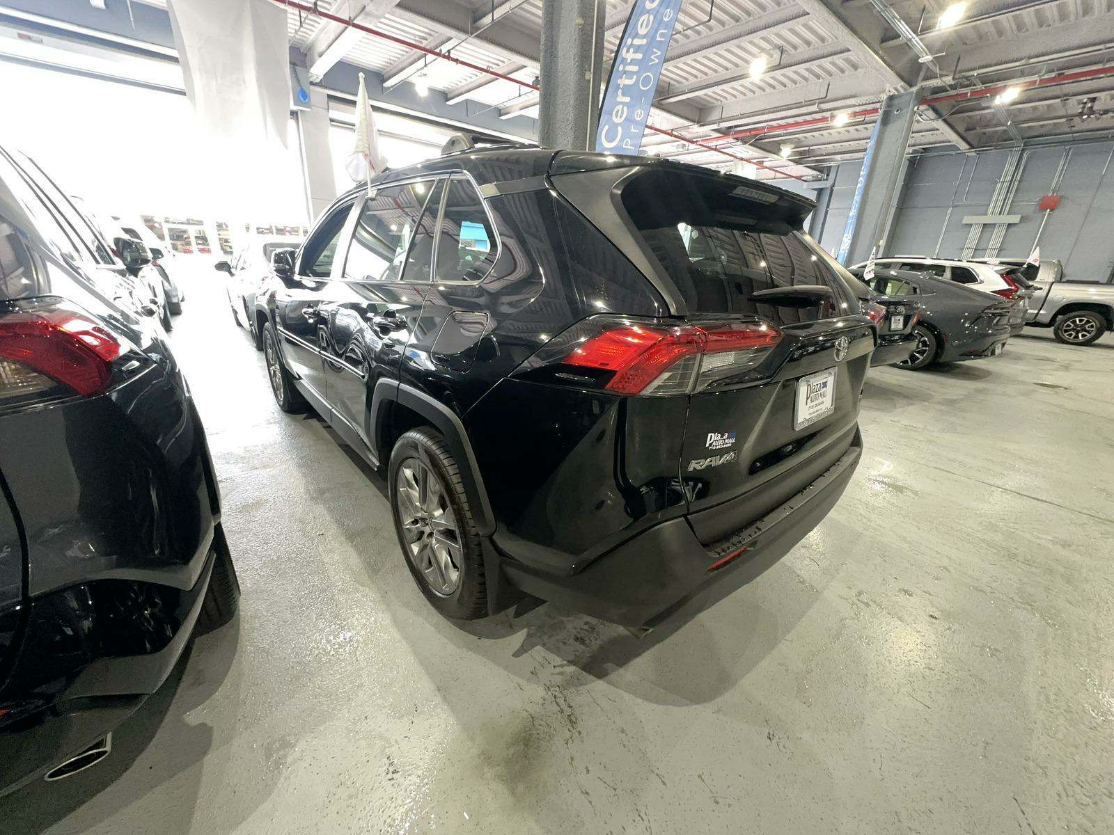 2020 Toyota RAV4 XLE Premium AWD