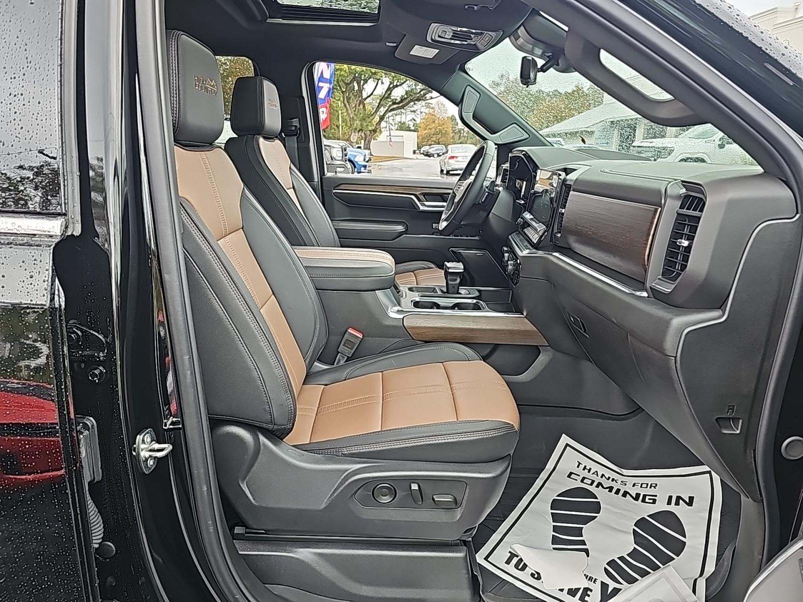 2024 Chevrolet Silverado 1500 High Country AWD