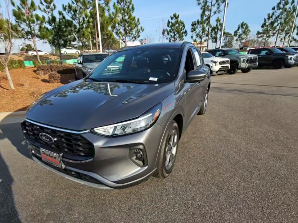 2023 Ford Escape ST-Line Select AWD