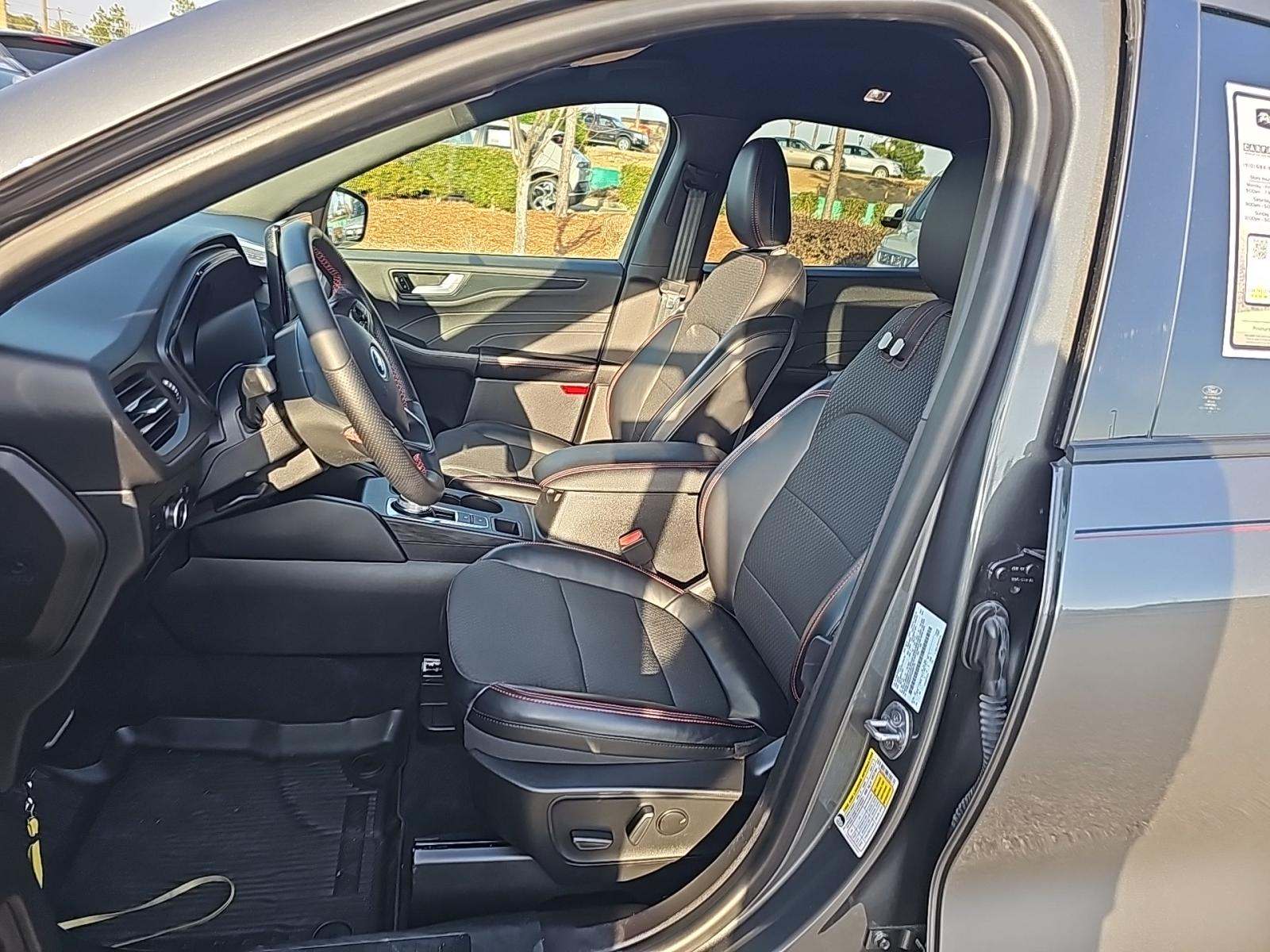 2023 Ford Escape ST-Line Select AWD