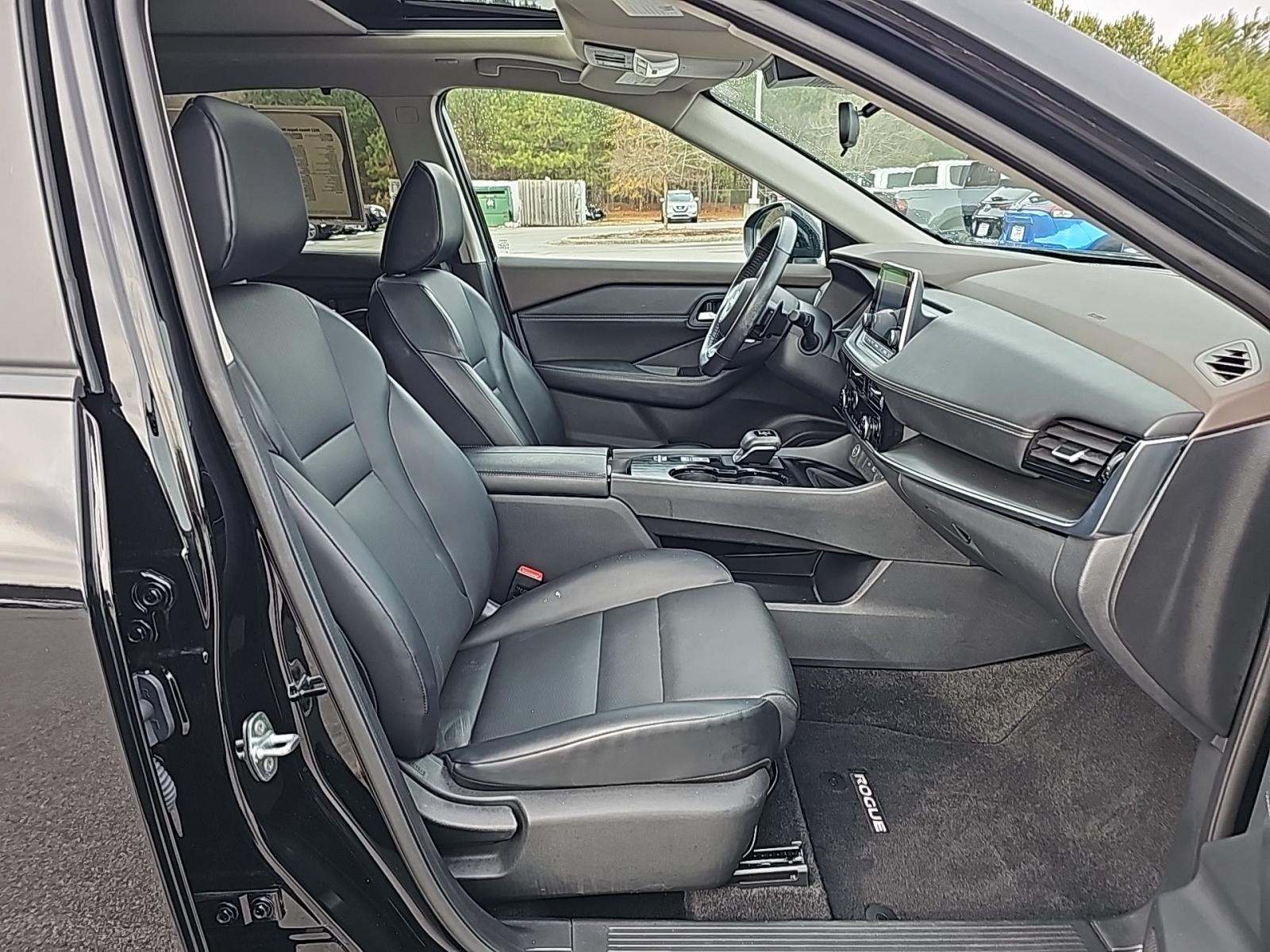 2023 Nissan Rogue SV FWD