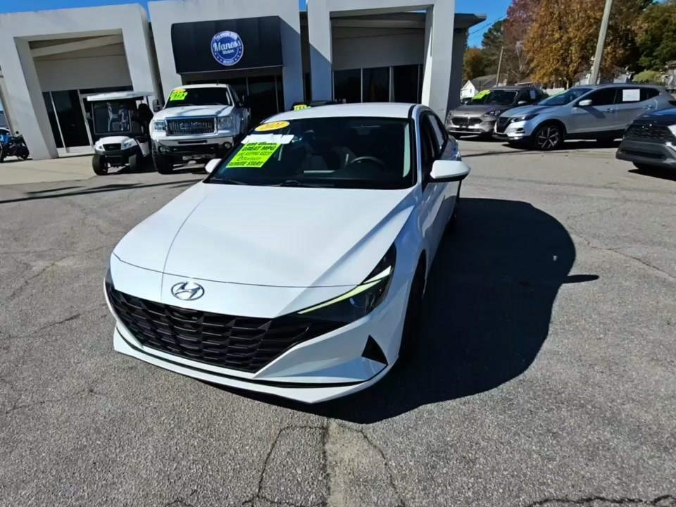 2021 Hyundai Elantra SEL FWD