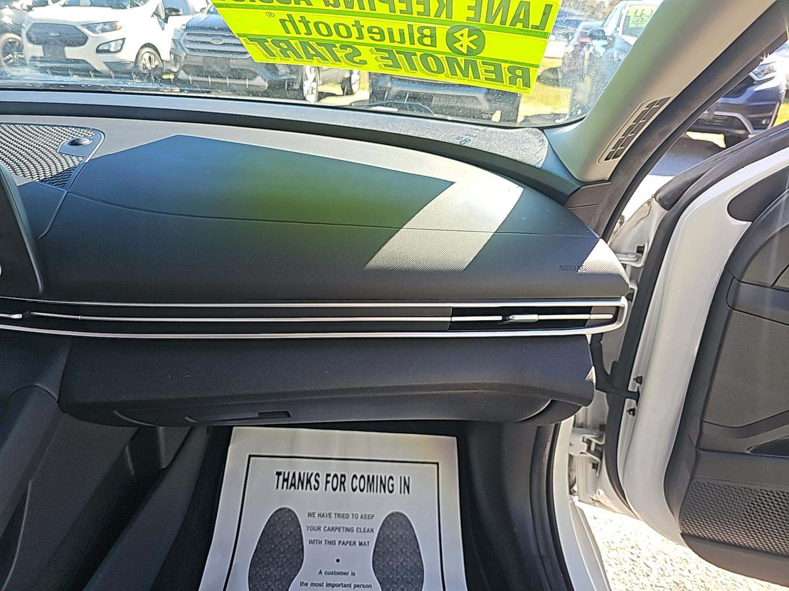 2021 Hyundai Elantra SEL FWD