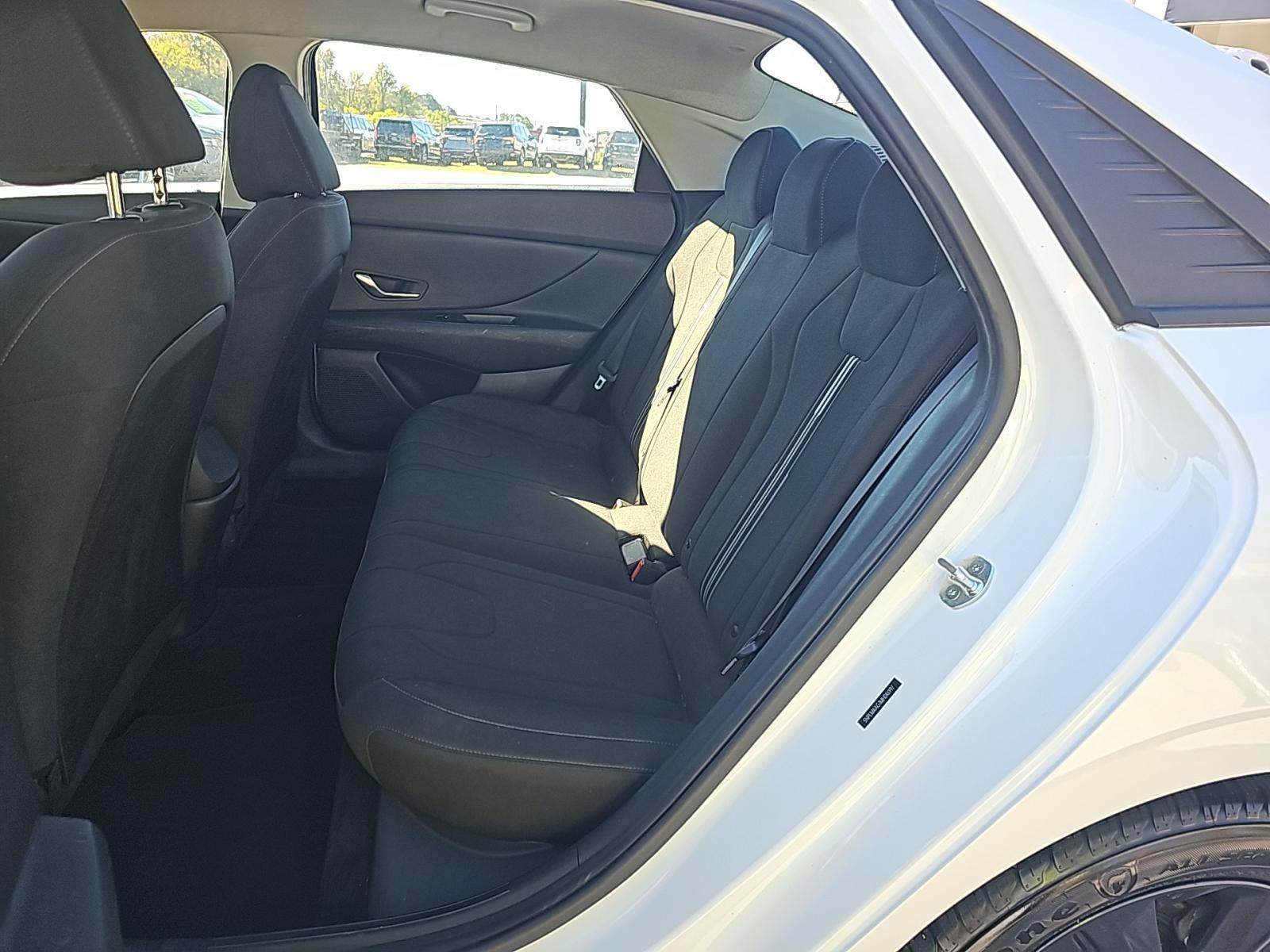 2021 Hyundai Elantra SEL FWD