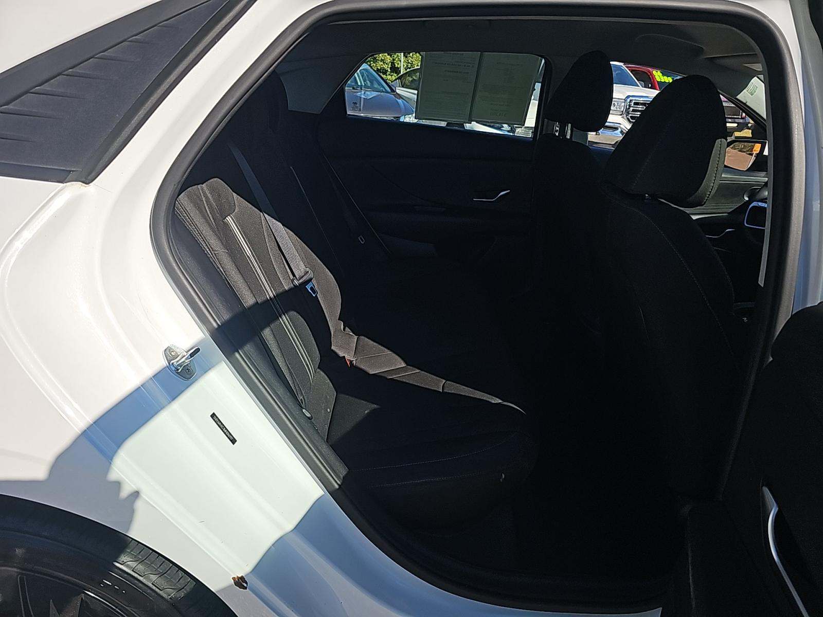 2021 Hyundai Elantra SEL FWD