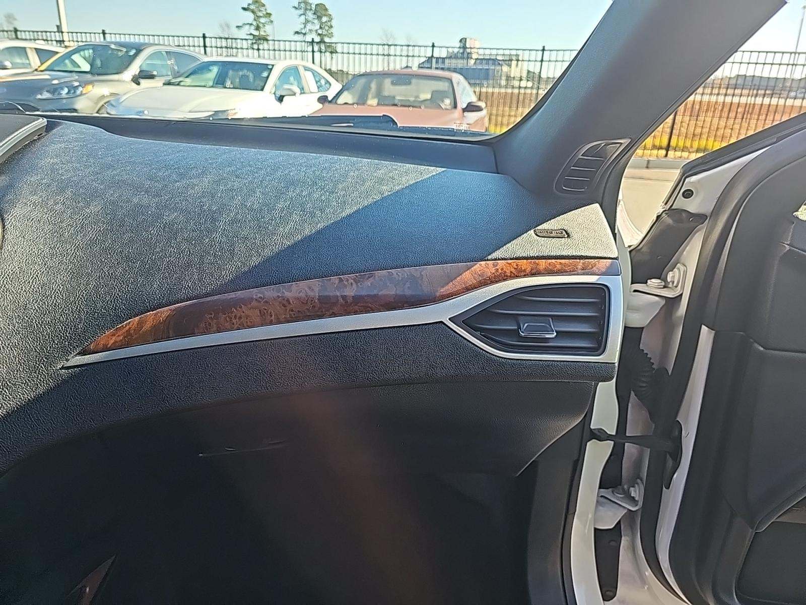 2020 Lincoln MKZ Hybrid Reserve FWD