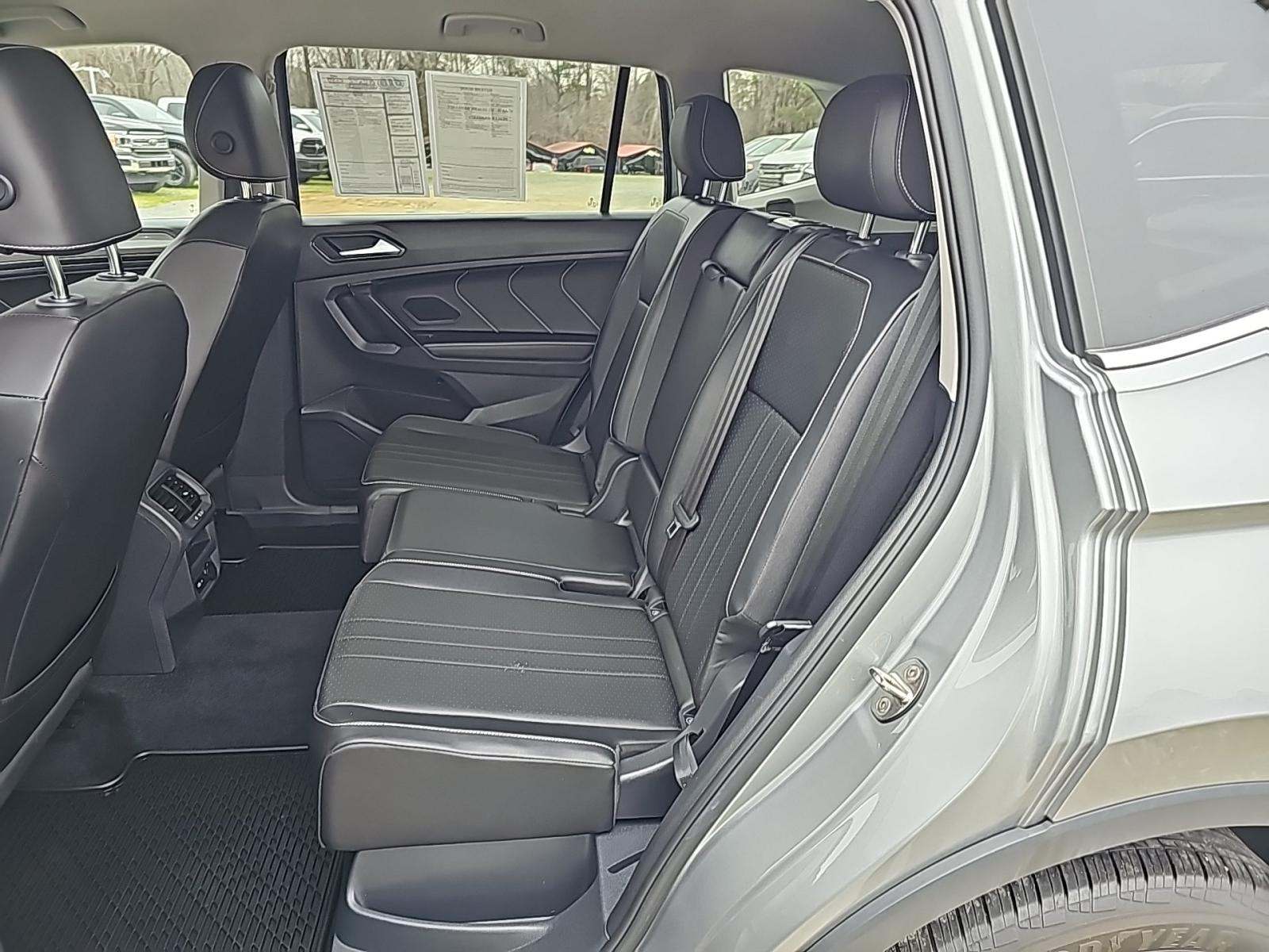 2022 Volkswagen Tiguan 2.0T SE AWD