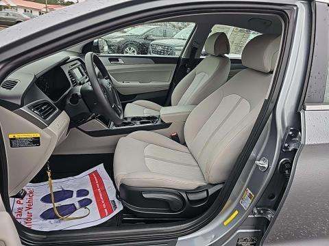 HYUNDAI HYBRID SE - 2