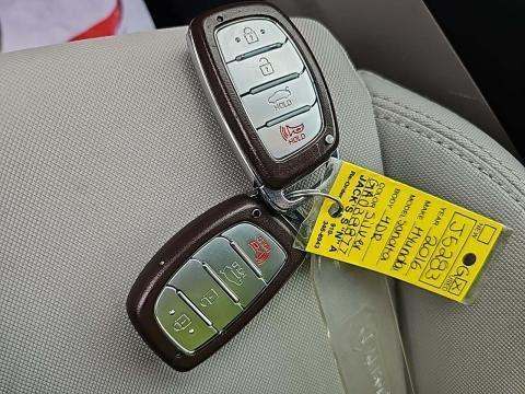 HYUNDAI HYBRID SE - 4