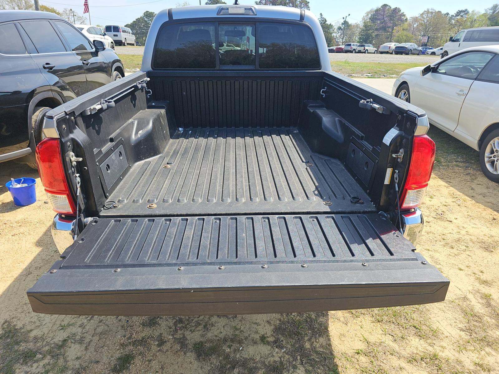 2016 Toyota Tacoma SR5 AWD