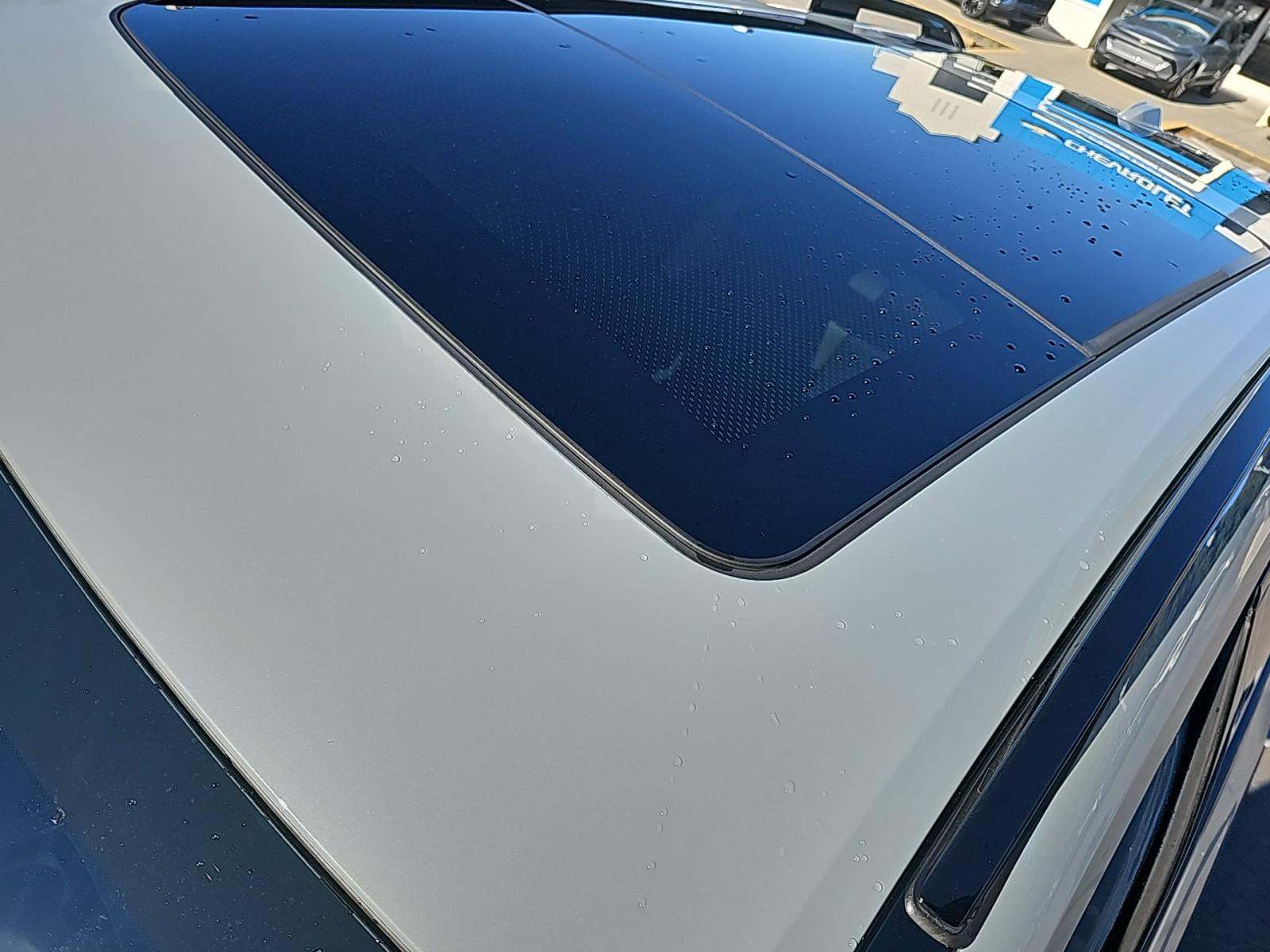 2024 BMW X7 M60i AWD