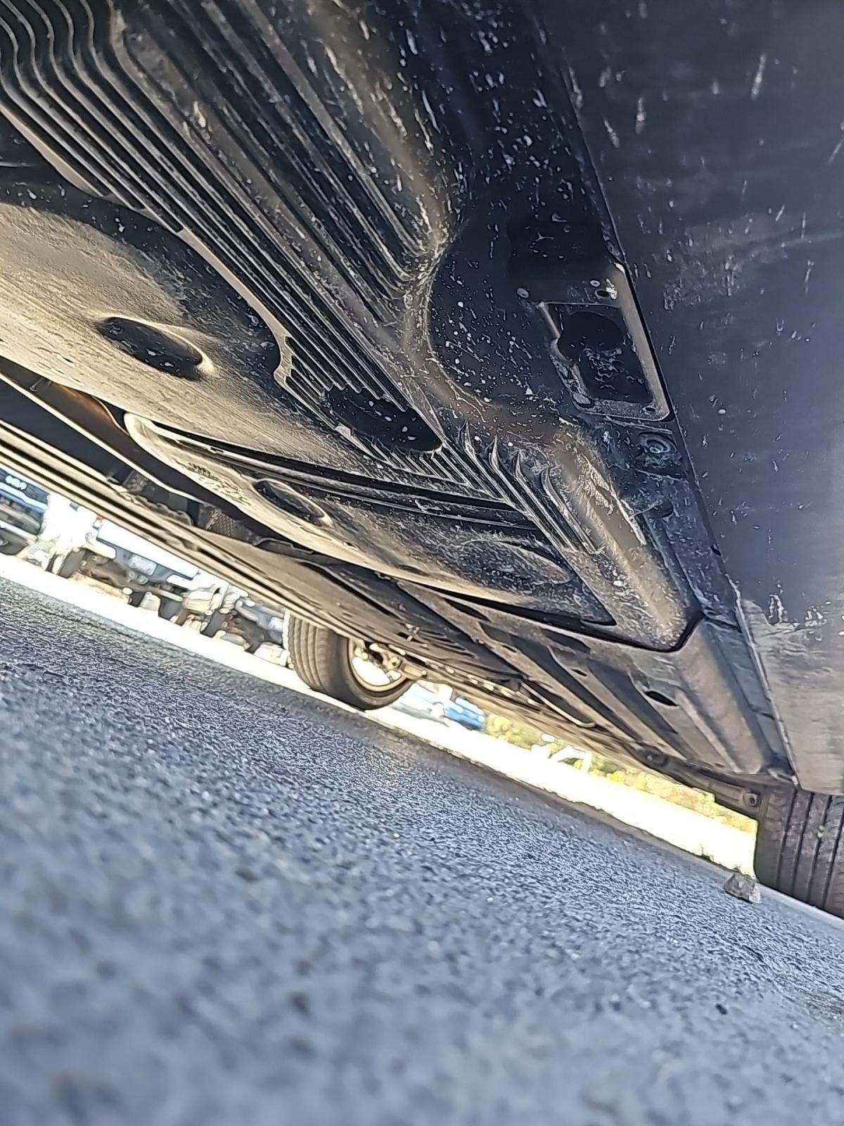 2022 Porsche Macan Base AWD