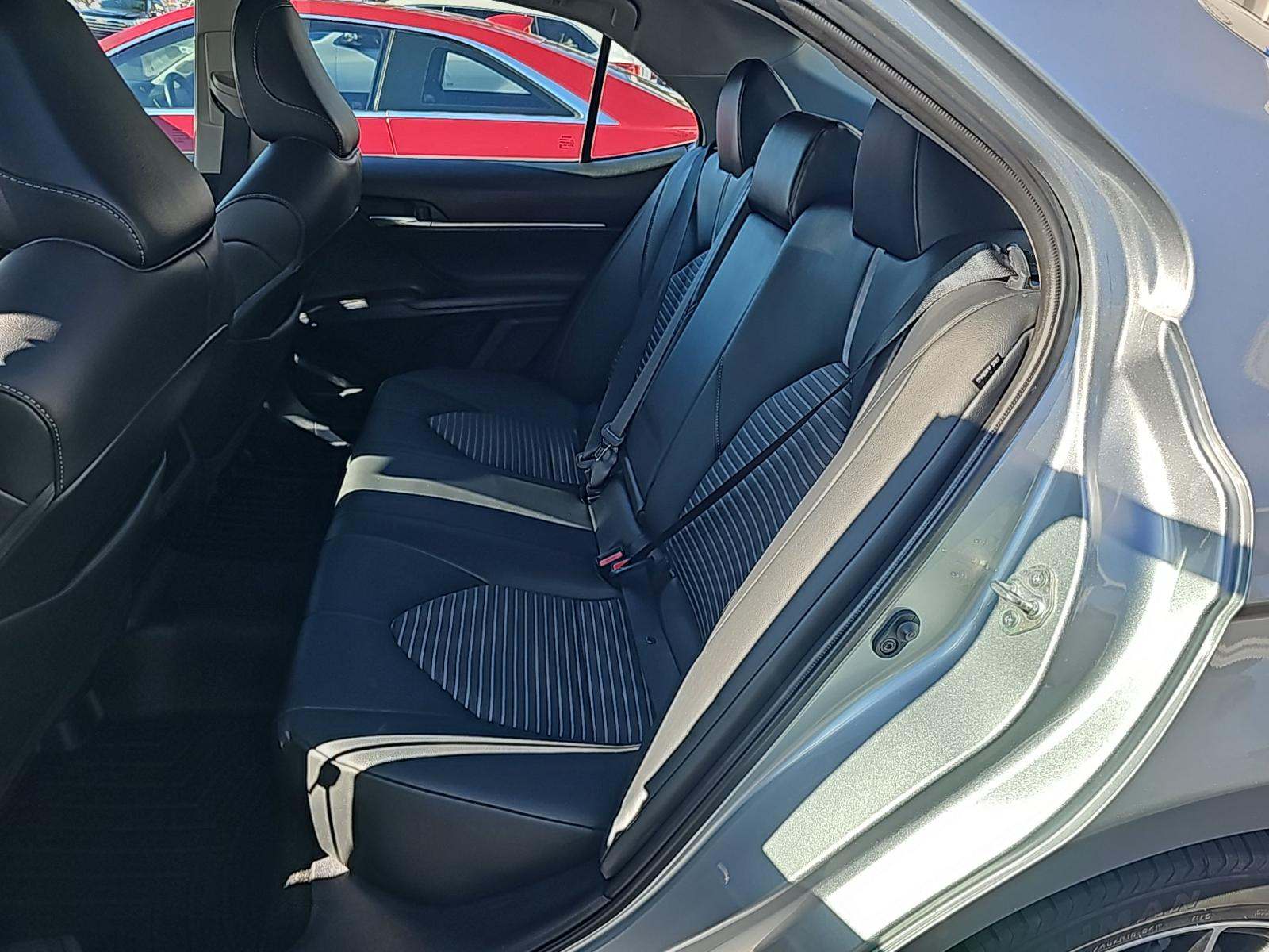 2024 Toyota Camry SE FWD