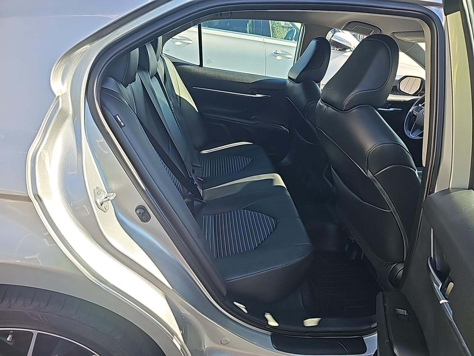 2024 Toyota Camry SE FWD