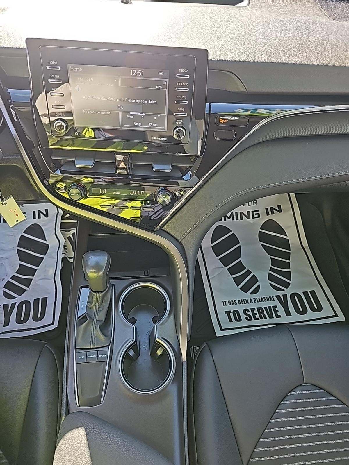 2024 Toyota Camry SE FWD