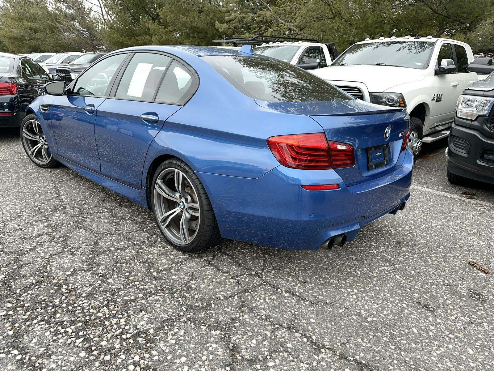 2016 BMW M5 Base RWD