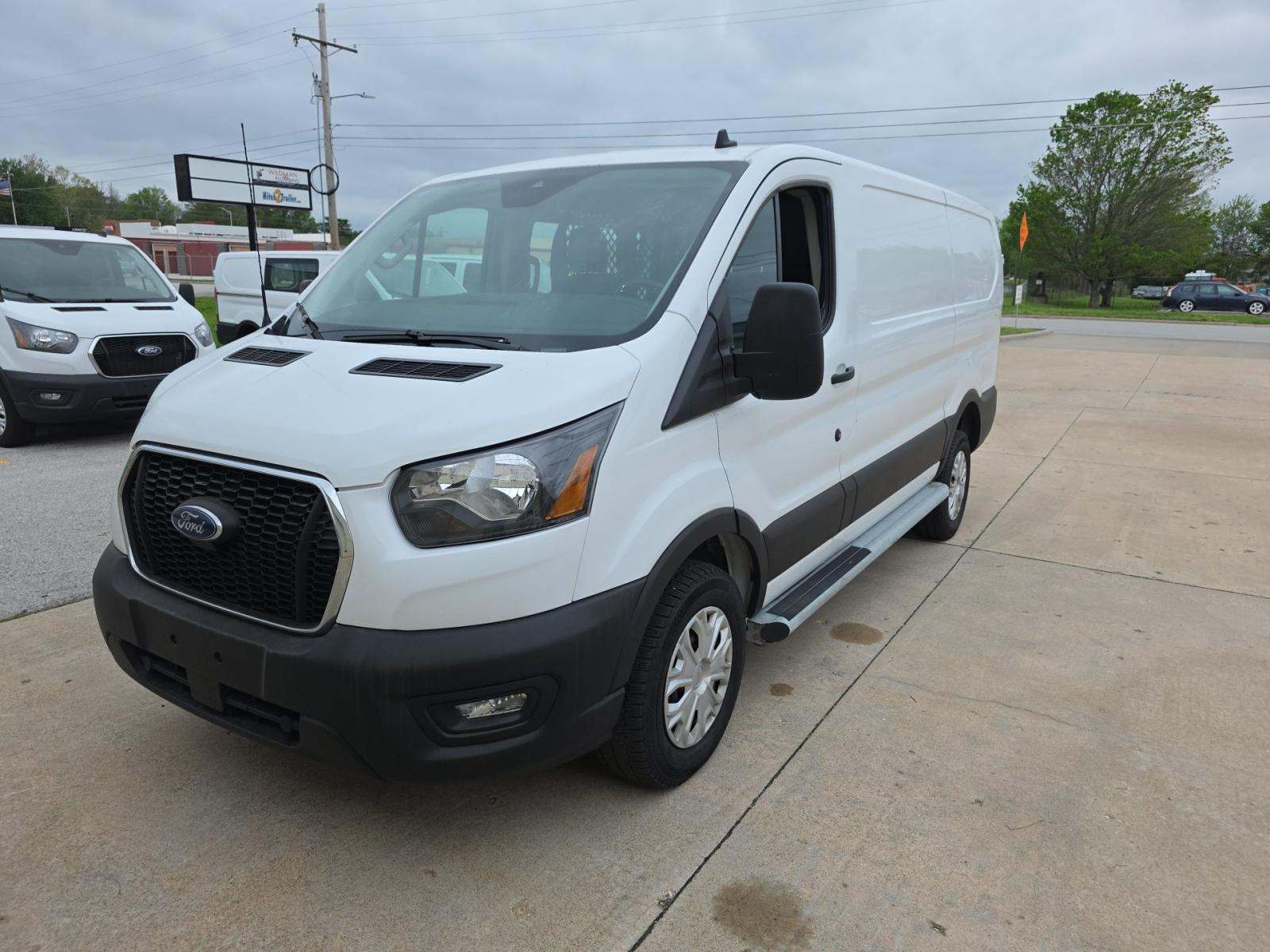 FORD TRANSIT 250 - 1