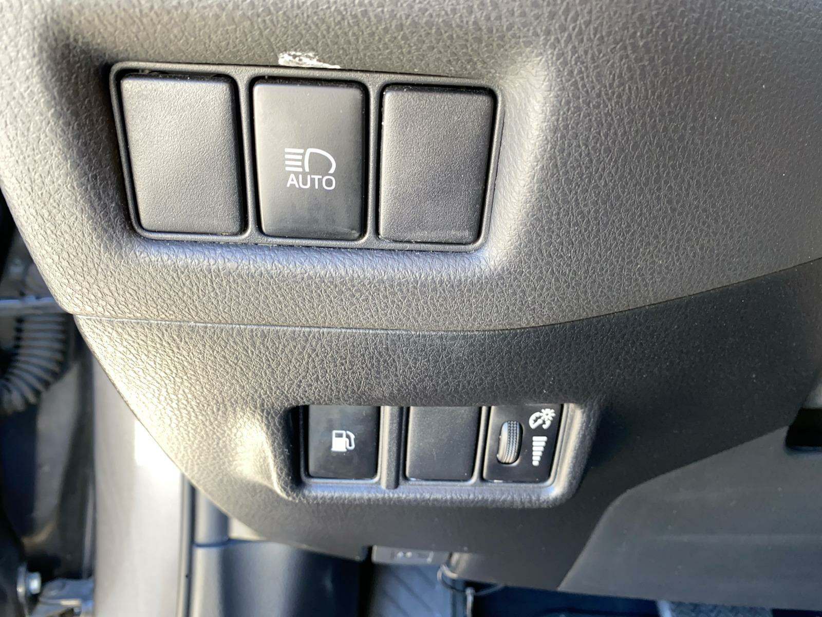 2019 Toyota C-HR LE FWD