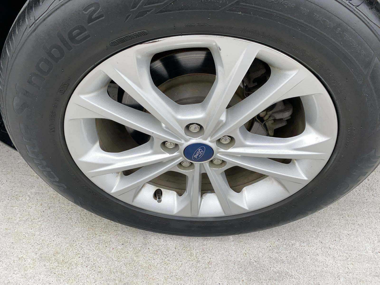 2019 Ford Escape SE FWD