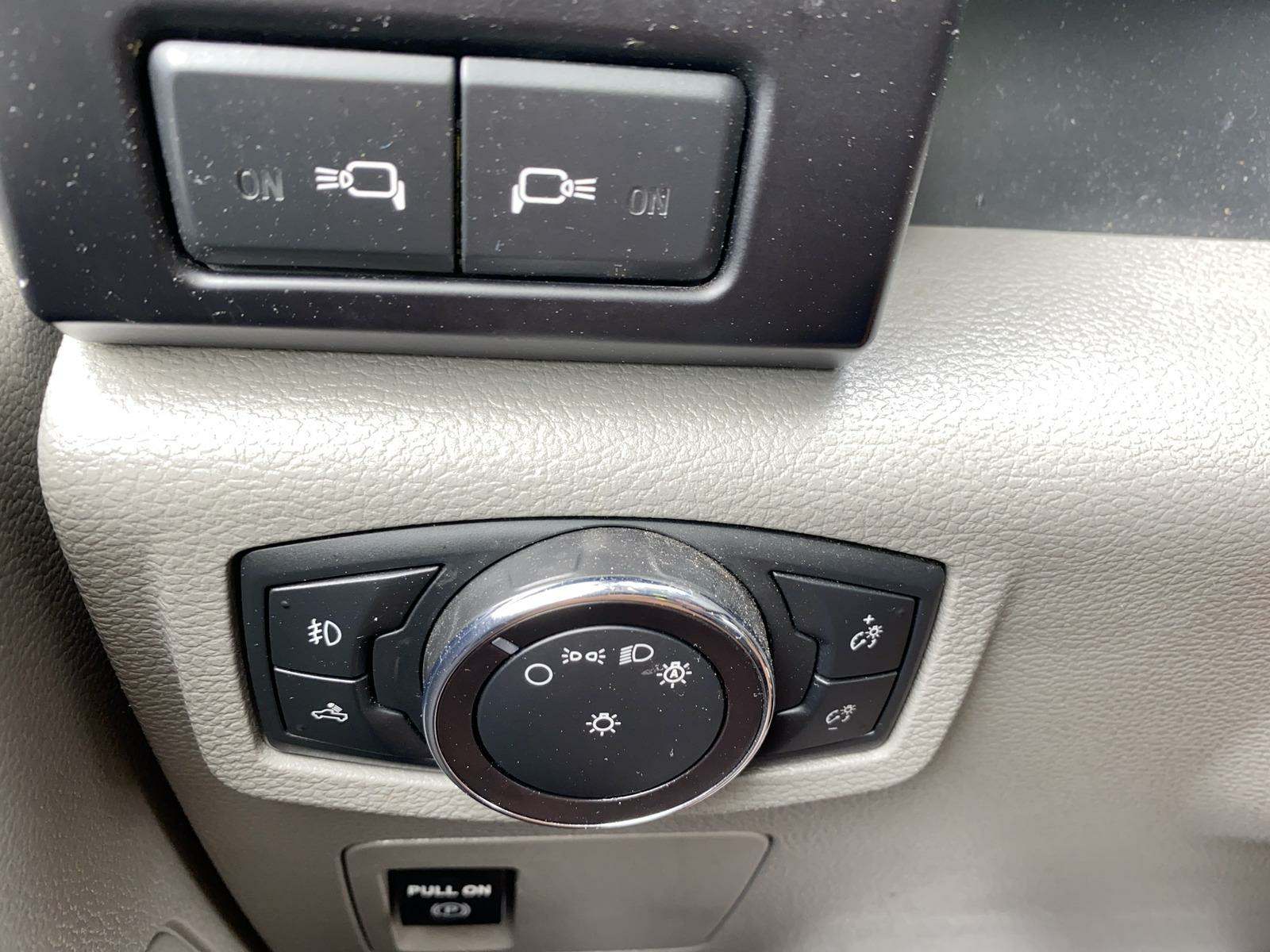 2018 Ford F-150 XL RWD