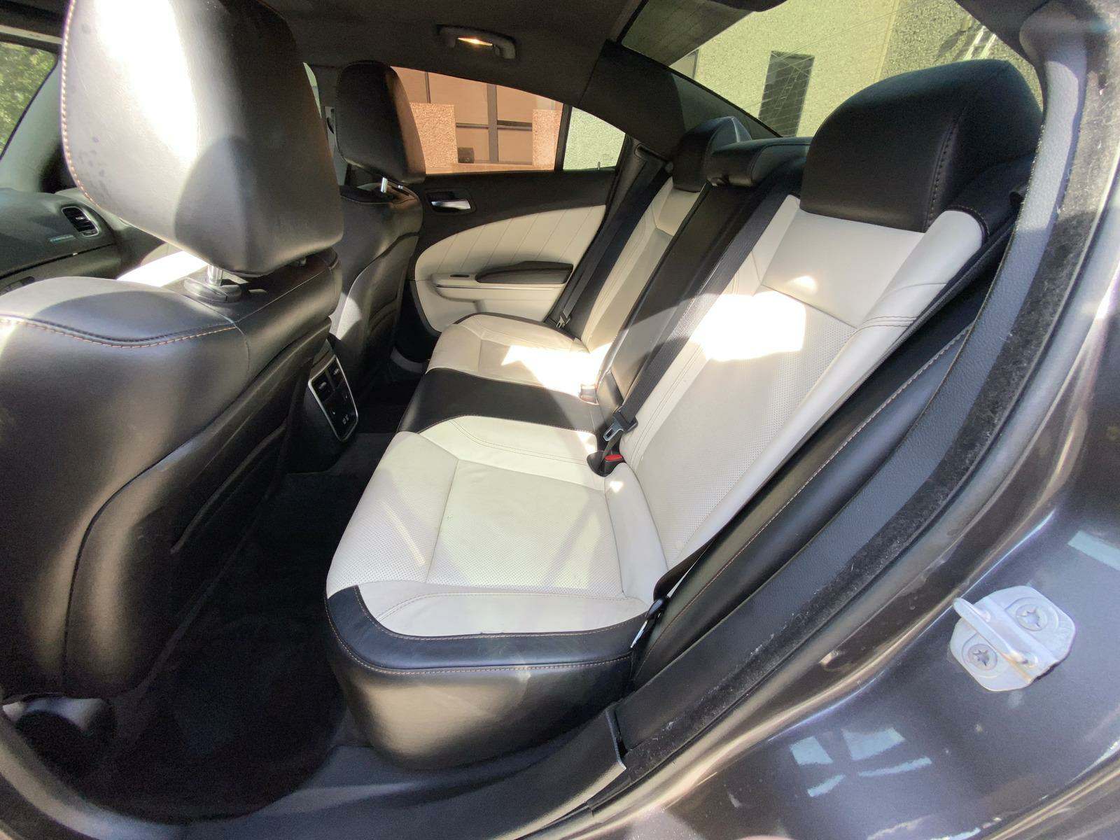 2015 Dodge Charger RT RWD