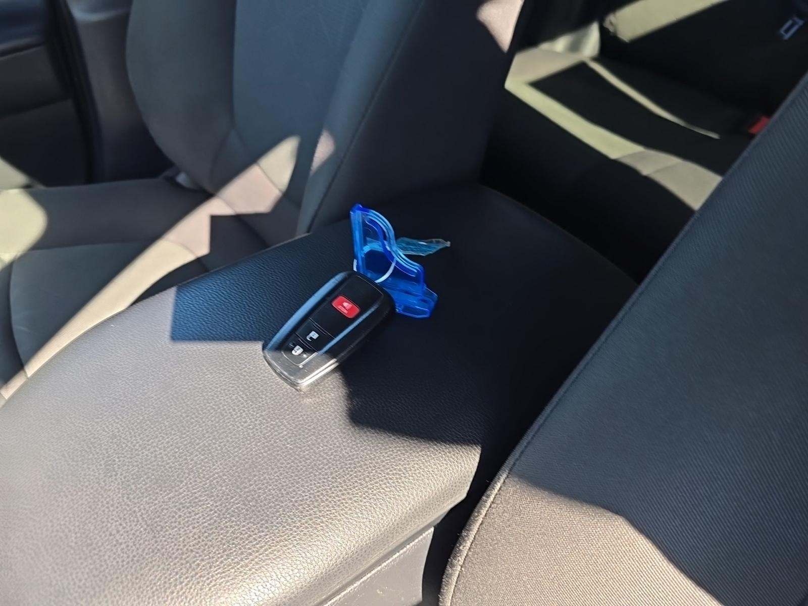 2023 Toyota RAV4 XLE FWD