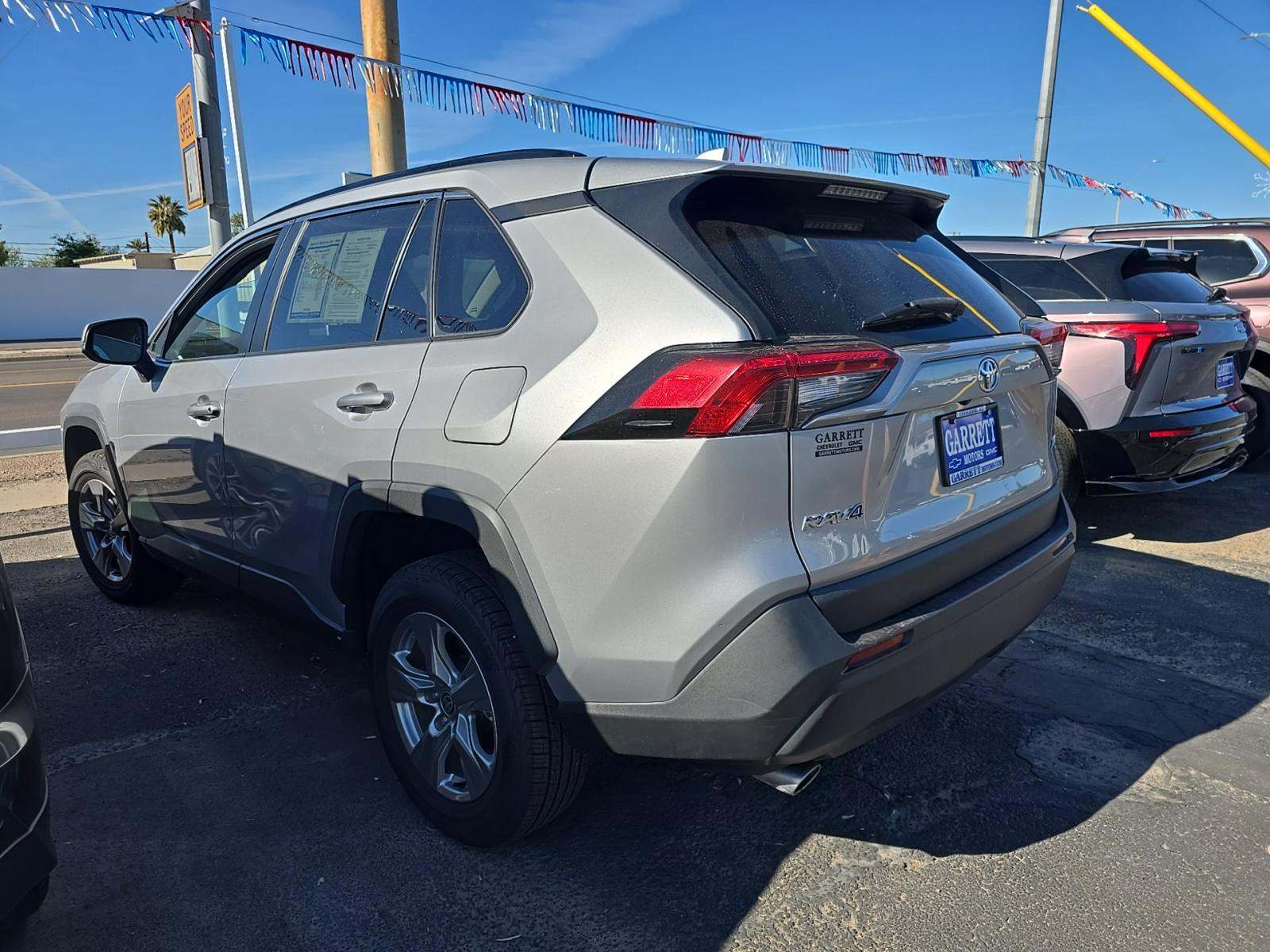 2023 Toyota RAV4 XLE FWD