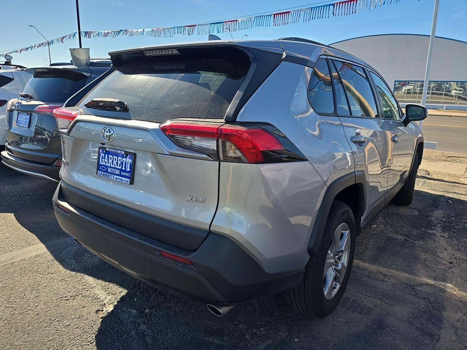 2023 Toyota RAV4 XLE FWD