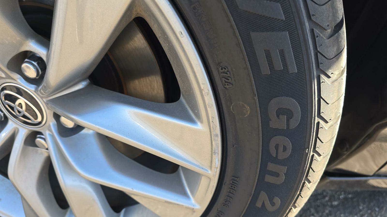 2022 Toyota Avalon XLE FWD