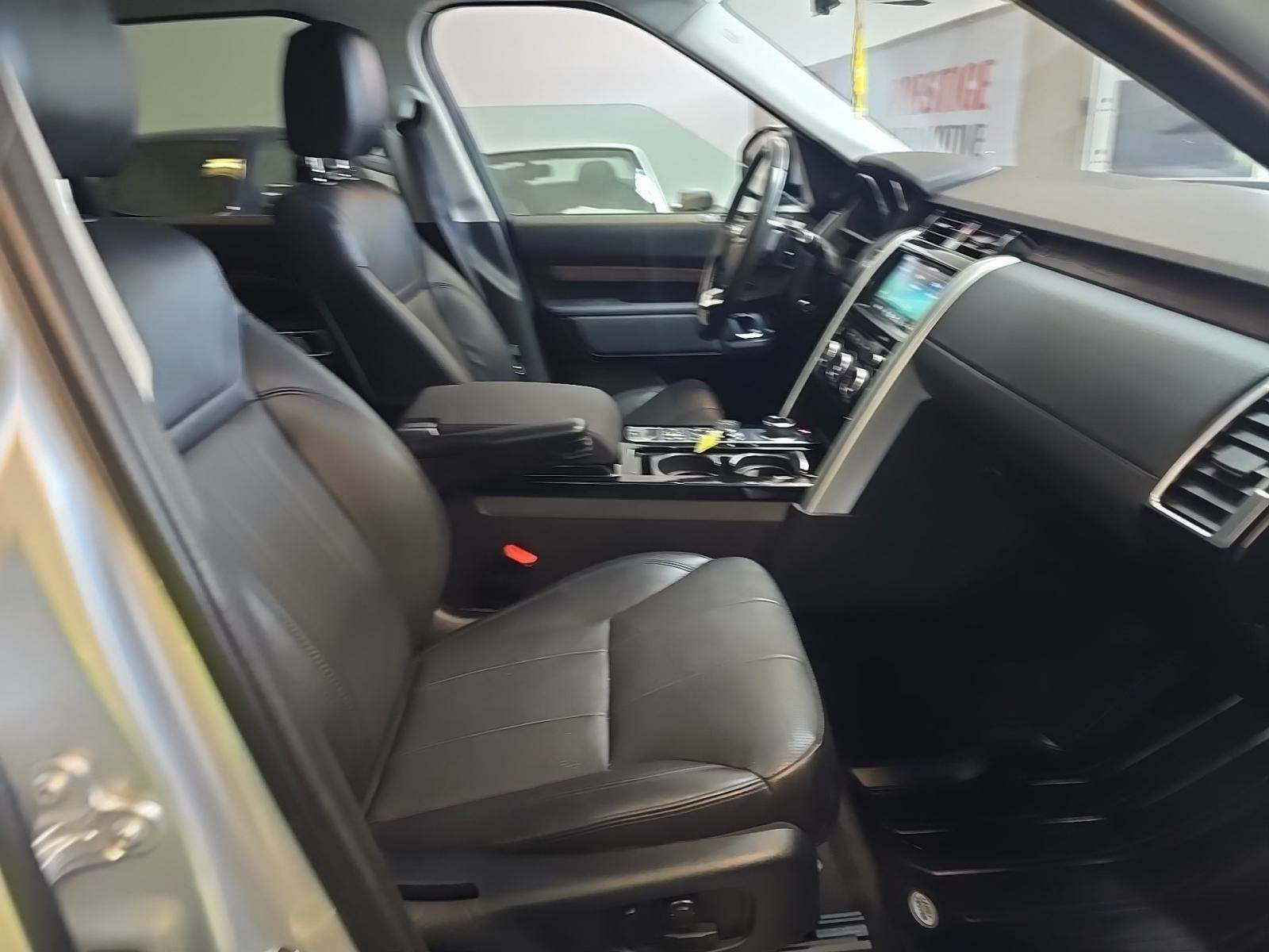 2017 Land Rover Discovery HSE AWD