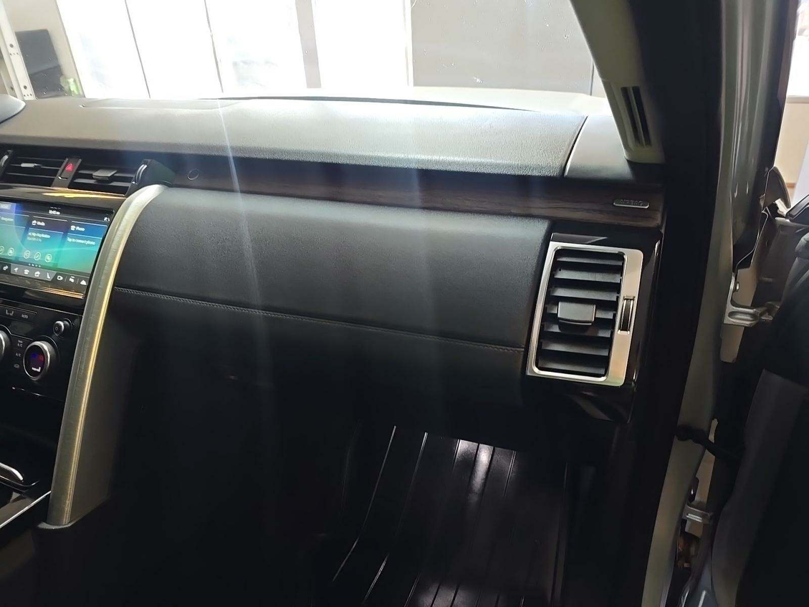 2017 Land Rover Discovery HSE AWD