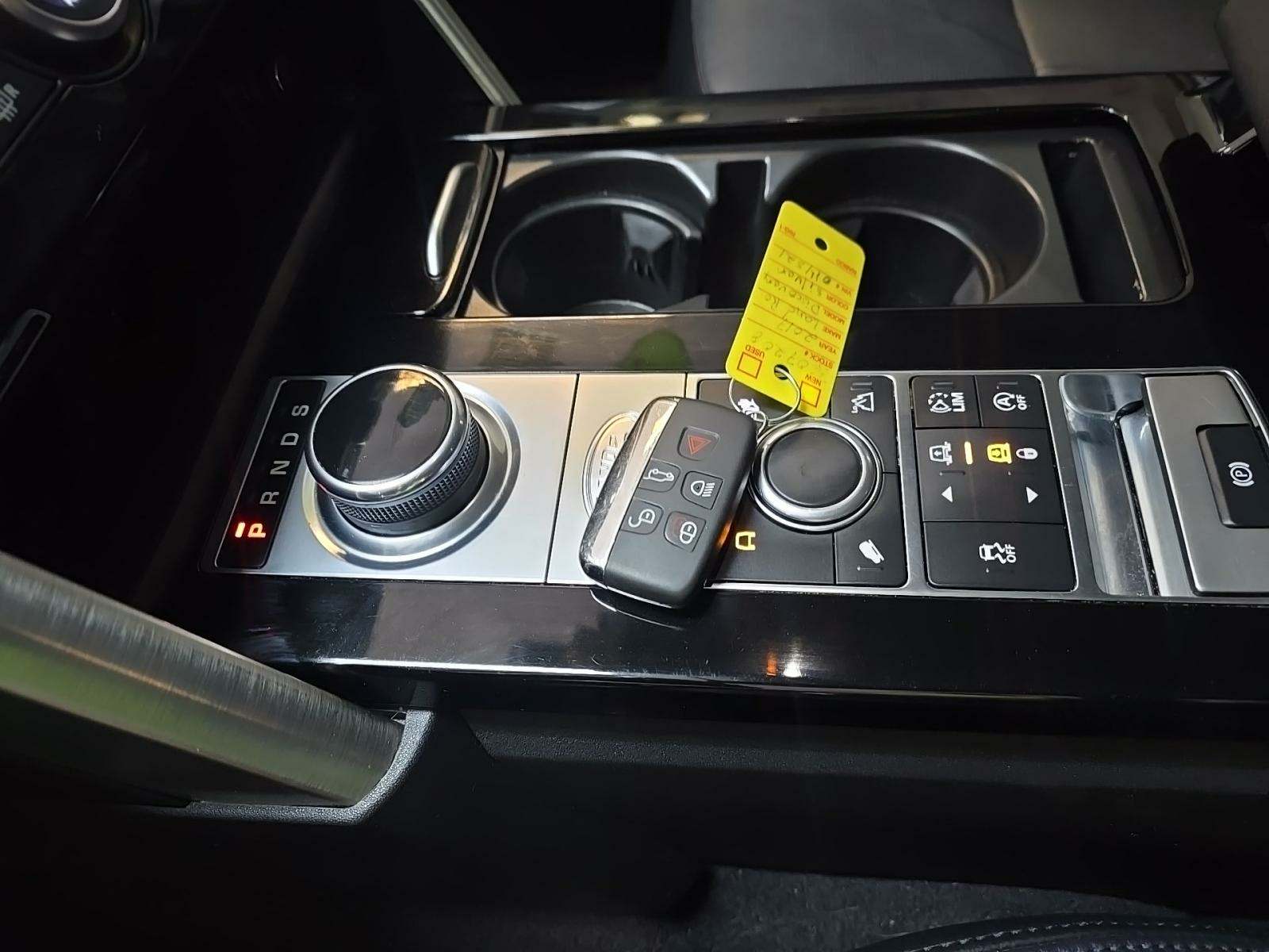 2017 Land Rover Discovery HSE AWD