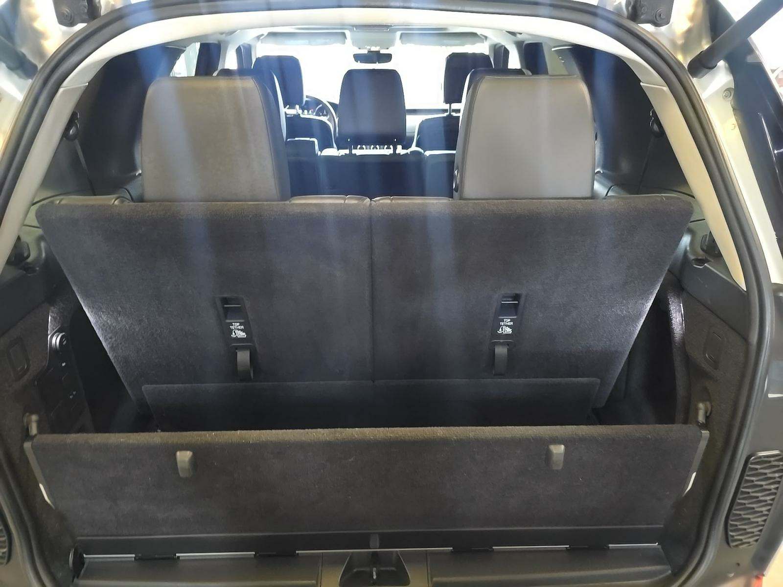 2017 Land Rover Discovery HSE AWD