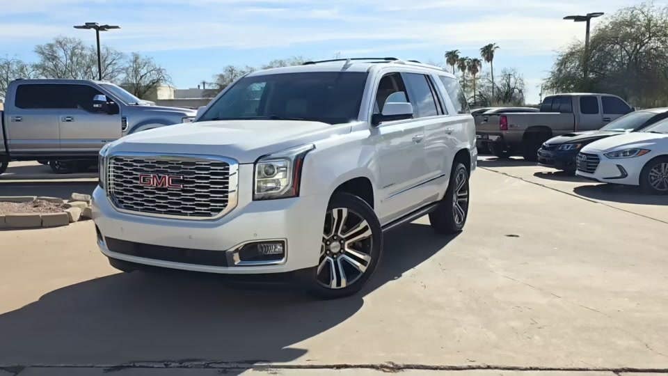 2018 GMC Yukon Denali 5SA