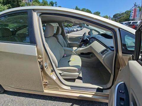 2011 Toyota Prius Two FWD