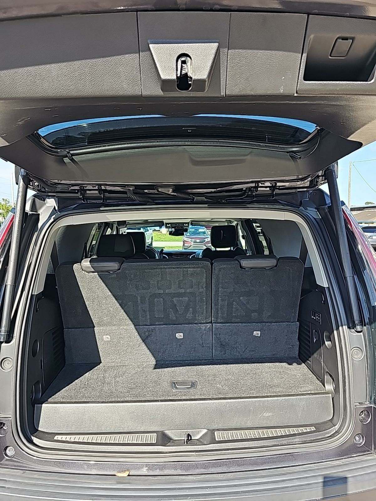 2018 Cadillac Escalade Luxury AWD