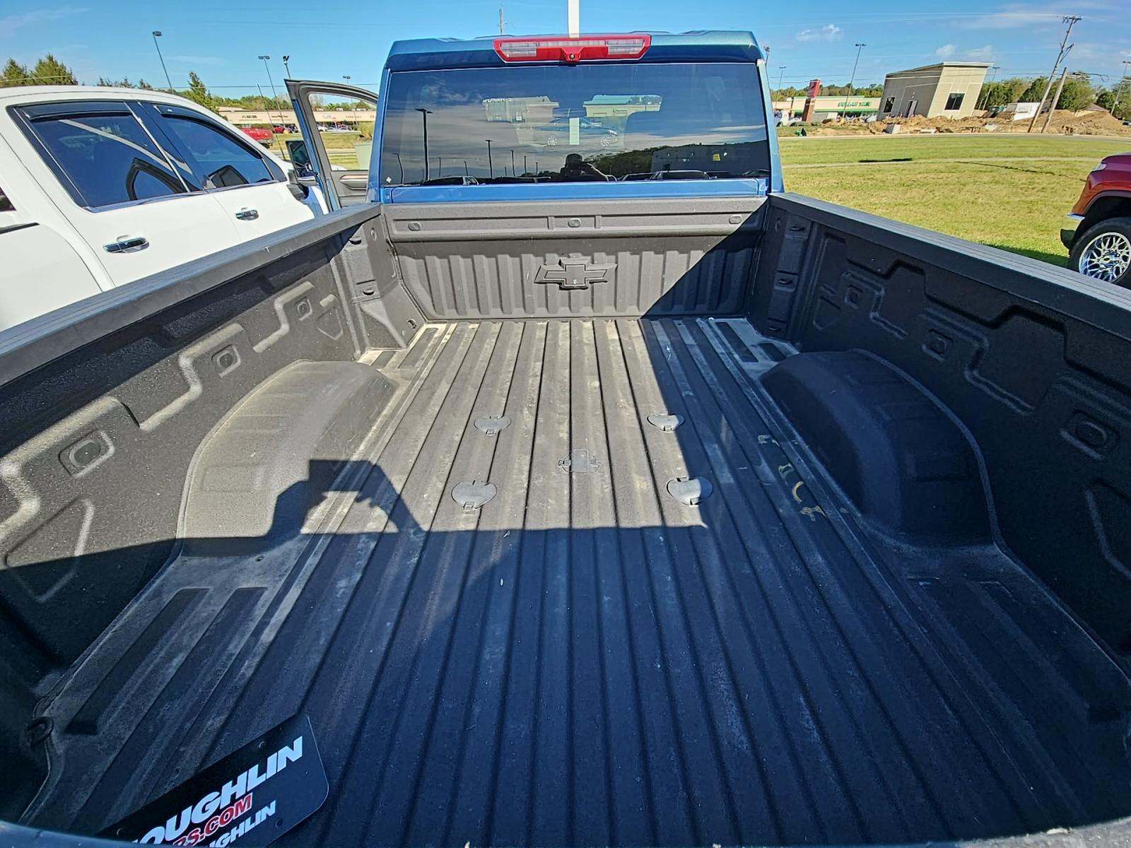 2025 Chevrolet Silverado 3500HD LT AWD