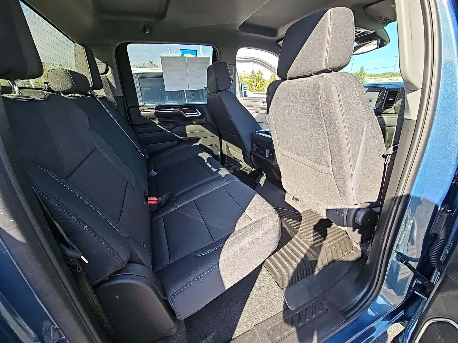 2025 Chevrolet Silverado 3500HD LT AWD