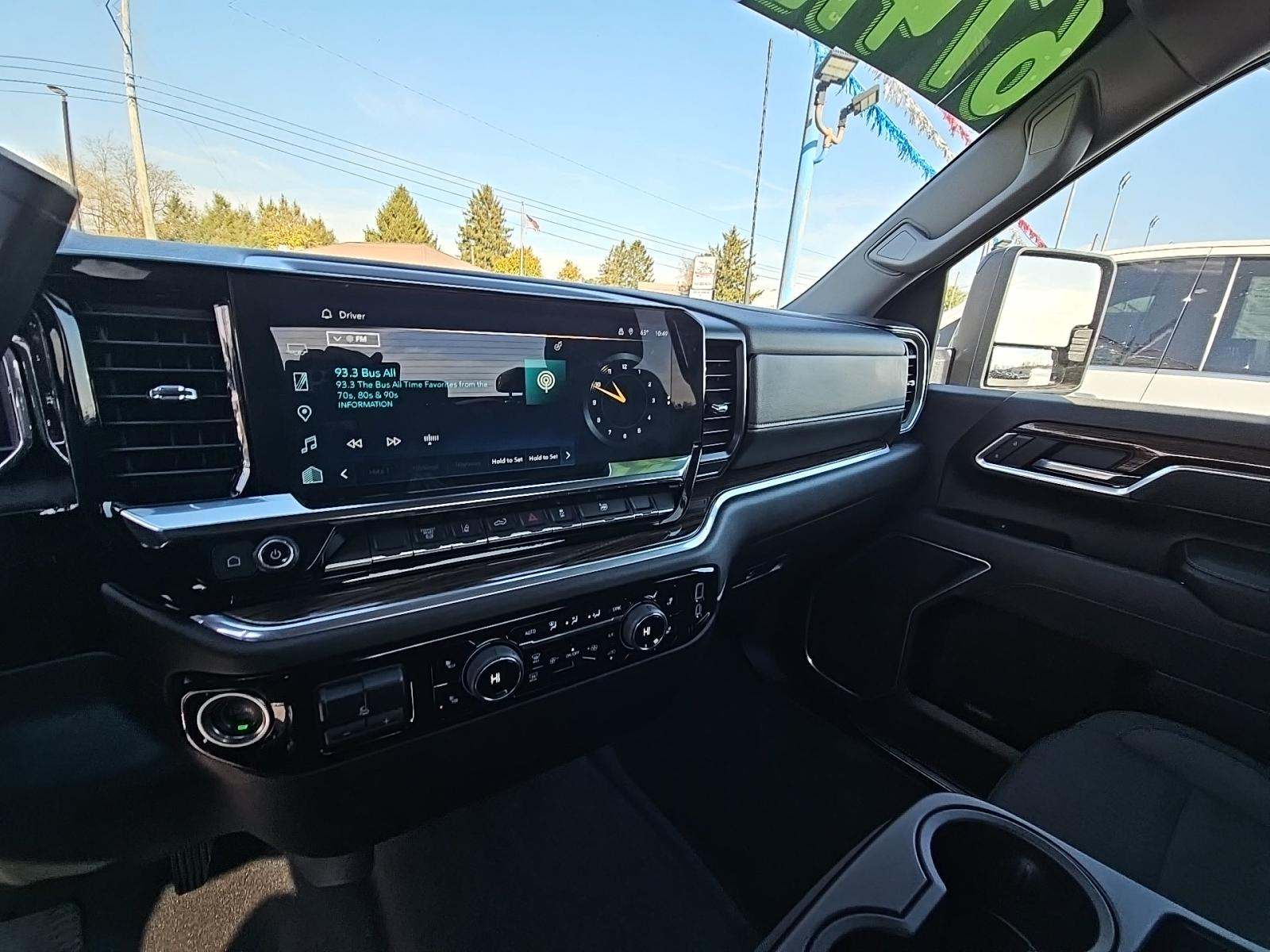 2025 Chevrolet Silverado 3500HD LT AWD