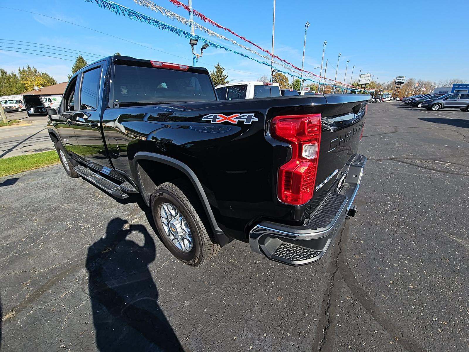 2025 Chevrolet Silverado 3500HD LT AWD